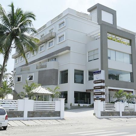 فندق مونليت ريجنسي Thodupuzha الغرفة الصورة